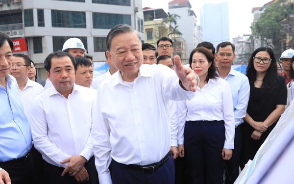 Tổng Bí thư, Chủ tịch nước Tô Lâm kiểm tra dự án đường vành đai 2,5 Hà Nội vừa thông xe