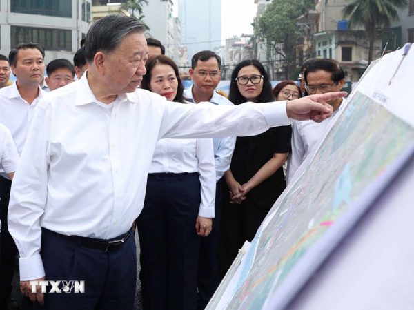 Tổng Bí thư, Chủ tịch nước Tô Lâm kiểm tra tiến độ thi công một số công trình, dự án trọng điểm của Thủ đô