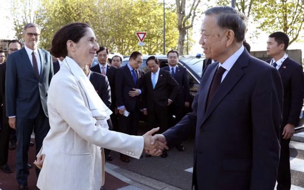 Tổng Bí thư, Chủ tịch nước Tô Lâm thăm cơ quan nghiên cứu năng lượng hạt nhân, bán dẫn của Pháp