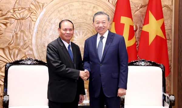 Tổng Bí thư, Chủ tịch nước Tô Lâm tiếp Thường trực Ban Bí thư Lào