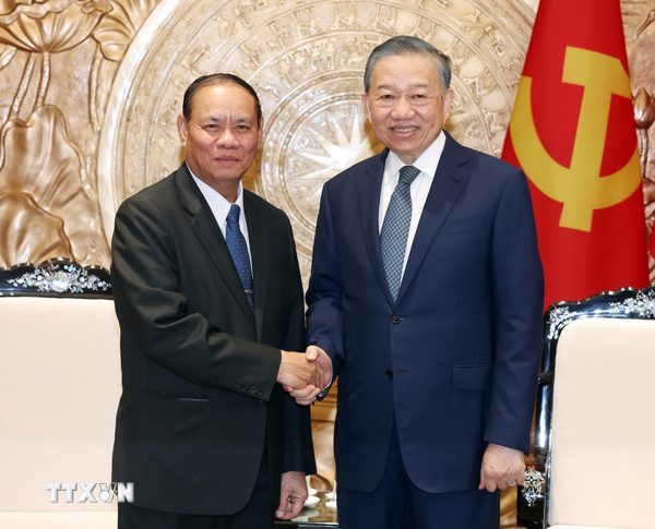 Tổng Bí thư, Chủ tịch nước Tô Lâm tiếp Thường trực Ban Bí thư Trung ương Đảng Nhân dân Cách mạng Lào