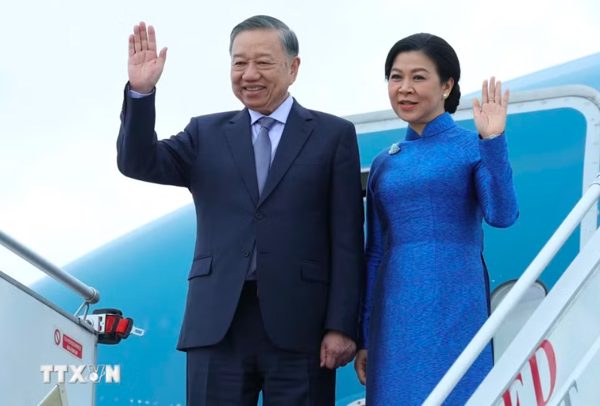 Tổng Bí thư, Chủ tịch nước Tô Lâm và Phu nhân kết thúc tốt đẹp chuyến thăm Pháp