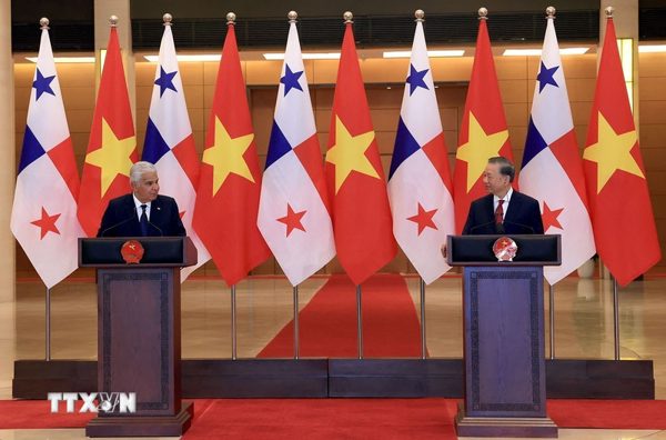 Tổng Bí thư, Chủ tịch nước Tô Lâm và Tổng thống Cộng hòa Panama gặp gỡ báo chí