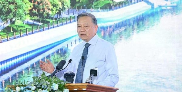 Tổng Bí thư, Chủ tịch nước yêu cầu giải quyết tận gốc nguồn gây ô nhiễm Bắc Hưng Hải