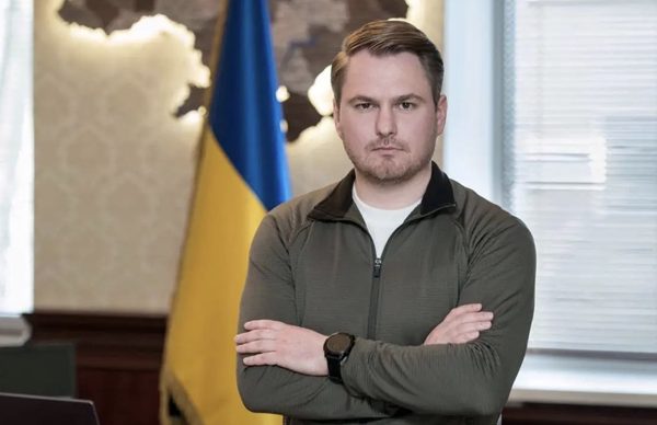 Tổng công tố Ukraine từ chức giữa bê bối tham nhũng lớn