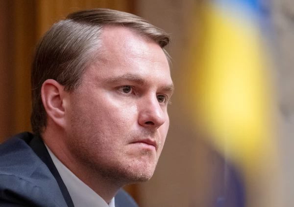 Tổng công tố viên Ukraine bất ngờ từ chức vì mâu thuẫn nội bộ
