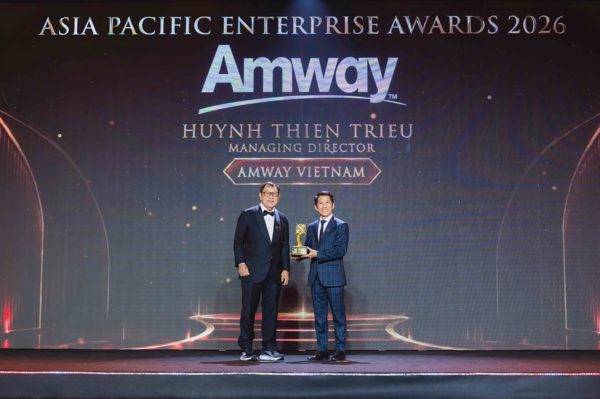 Tổng giám đốc Amway Việt Nam hai năm liên tiếp được vinh danh "Doanh nhân xuất sắc châu Á"