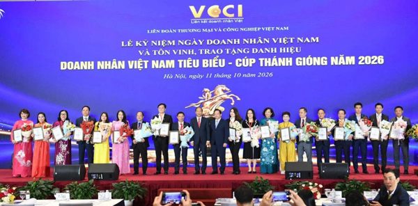 Tổng Giám đốc công ty Ống đồng Toàn Phát được vinh danh Doanh nhân xuất sắc trong hội nhập quốc tế năm 2026