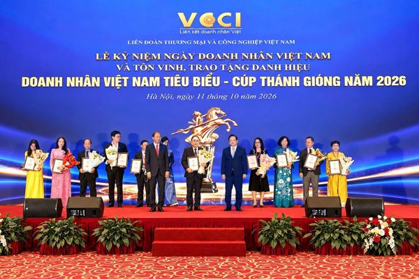 Tổng Giám đốc Eurowindow nhận giải Doanh nhân Việt Nam tiêu biểu năm 2026