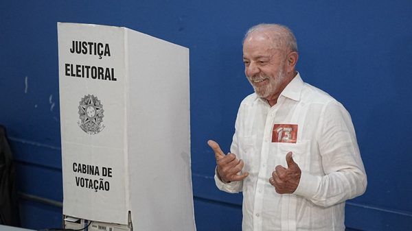 Tổng thống Brazil Lula da Silva tái đắc cử