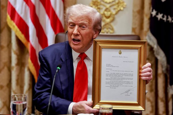 Tổng thống Mỹ Trump nói 'xứng đáng nhận giải Nobel Hòa bình'