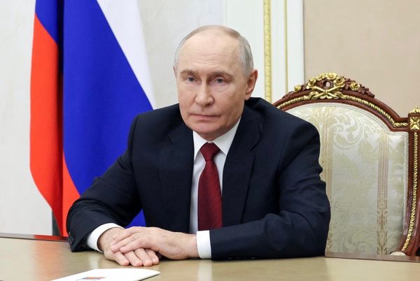 Tổng thống Nga Putin cáo buộc Ukraine can thiệp bầu cử
