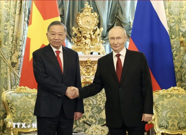 Tổng thống Putin chủ trì Lễ đón Tổng Bí thư, Chủ tịch nước Tô Lâm và Phu nhân