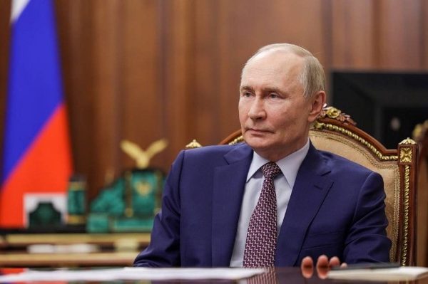 Tổng thống Putin khẳng định Nga sẽ sớm kiểm soát hoàn toàn Donbass