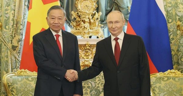 Tổng thống Putin xem xét tích cực việc miễn thị thực cho công dân Việt Nam