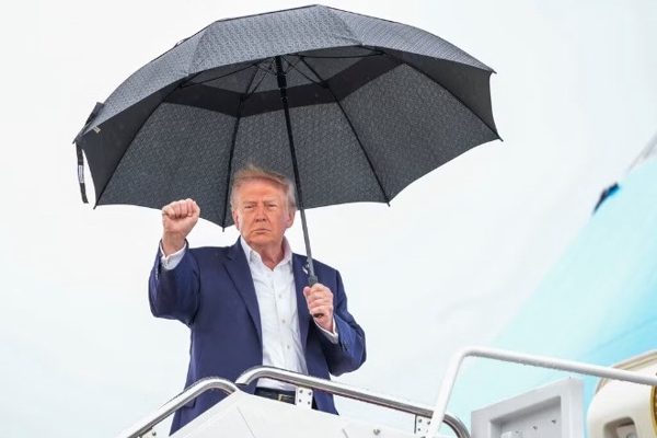 Tổng thống Trump cân nhắc cấm Mỹ xuất khẩu dầu diesel