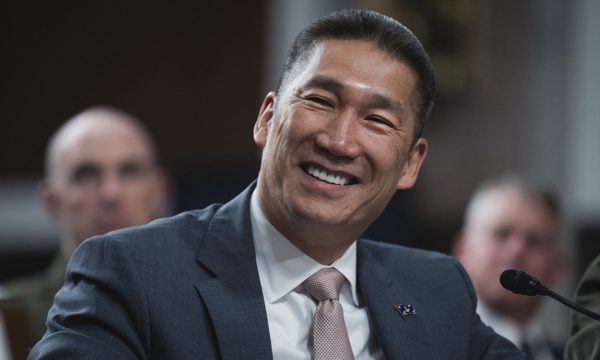 Tổng thống Trump đề cử ông Hùng Cao làm Bộ trưởng Hải quân Mỹ