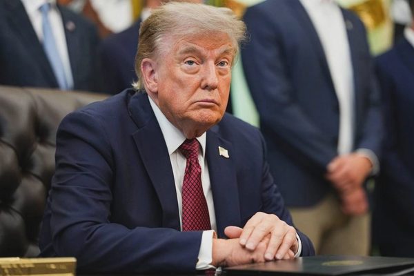 Tổng thống Trump: Iran sẽ nhượng bộ và không sở hữu vũ khí hạt nhân