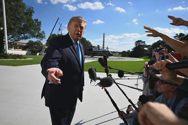 Tổng thống Trump: Mỹ có thể rút khỏi cuộc chiến với Iran ngay lập tức