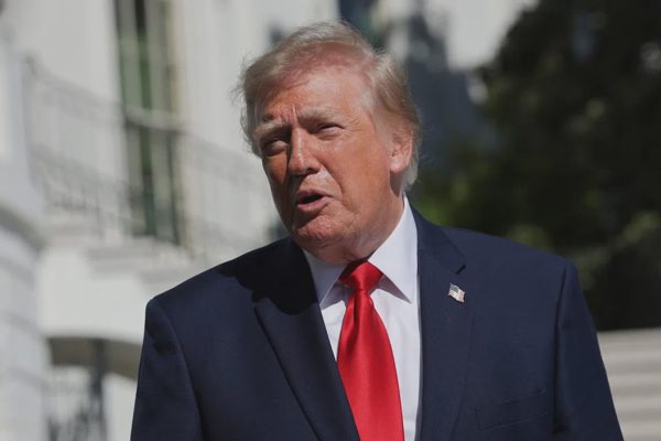 Tổng thống Trump nói "xứng đáng nhận giải Nobel Hòa bình"
