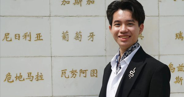 Tốt nghiệp xuất sắc Đại học Bắc Kinh, chàng trai vẫn về quê làm khu công nghiệp