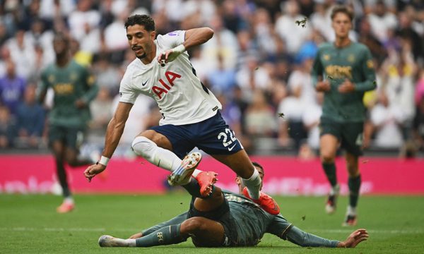 Tottenham không ghi bàn trận thứ tư liên tiếp ở Ngoại hạng Anh