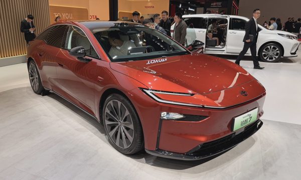 Toyota có thể sản xuất xe điện mở rộng phạm vi từ 2027