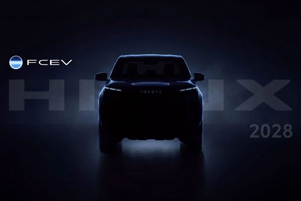 Toyota Hilux chạy nhiên liệu hydro sắp trình làng, tầm hoạt động hơn 400km