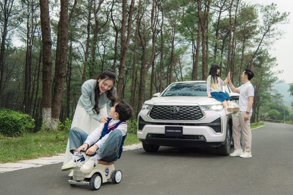 Toyota tung khuyến mãi lớn, quyết tâm bứt phá quý IV/2026