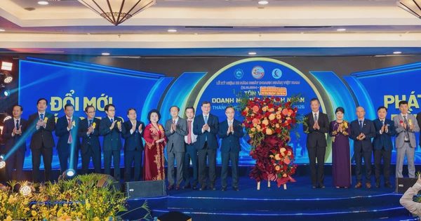 TP.HCM công nhận 100 doanh nghiệp, 96 doanh nhân  tiêu biểu năm 2026