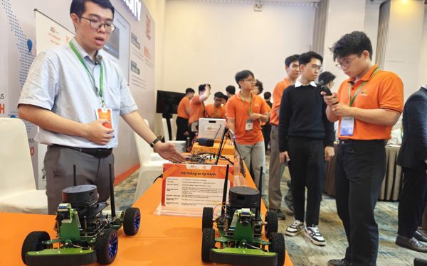 TP.HCM đặt hàng giải bài toán tăng trưởng 2 con số