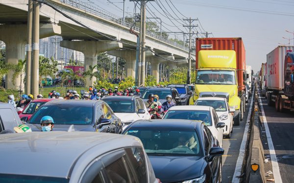 TP.HCM đề xuất cấm xe tải trên 1 tấn vào nội thành từ 6h đến 22h
