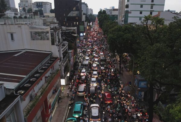 TP HCM dự kiến siết xe xăng, dầu không đạt chuẩn vào trung tâm từ 2028