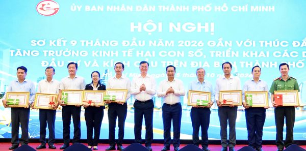 TP.HCM dùng công trình trăm tỷ thưởng cho phường xã giải ngân đầu tư công tốt