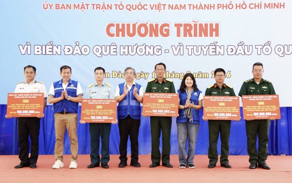TP.HCM hỗ trợ nhiều công trình chăm lo cán bộ, chiến sĩ đặc khu Côn Đảo
