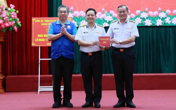 TP.HCM khánh thành, bàn giao công trình chăm lo, hỗ trợ cán bộ, chiến sĩ Vùng 3 Hải quân