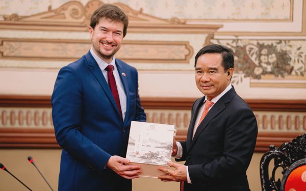 TP.HCM mong những 'cái bắt tay lớn' trước chuyến thăm của Thủ tướng Cộng hòa Czech