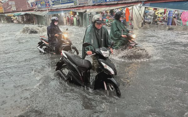 TP.HCM và Nam Bộ mưa to trở lại từ 17-9, kéo dài 5 ngày