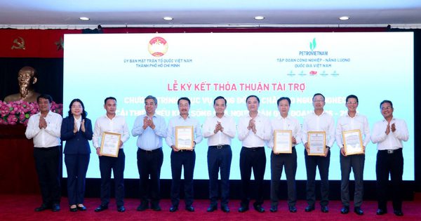 TP.HCM và Petrovietnam đồng hành chăm lo người dân, người lao động