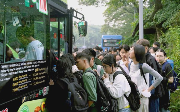 TP.HCM xây dựng mô hình xe buýt đón, trả khách linh hoạt qua ứng dụng