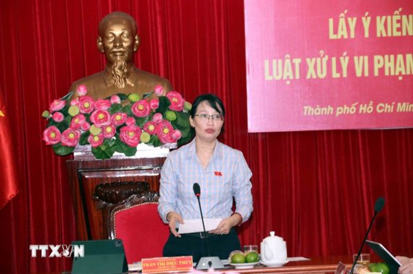 TP Hồ Chí Minh: Đề xuất quy định ngưỡng nợ thuế khi áp dụng tạm hoãn xuất cảnh