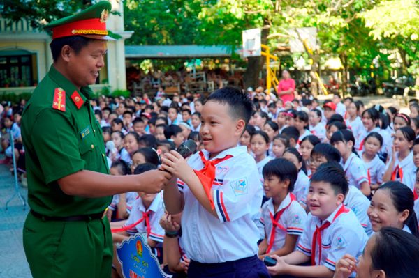 TP Huế: Dạy kỹ năng thoát hiểm, xử lý tình huống khẩn cấp cho học sinh