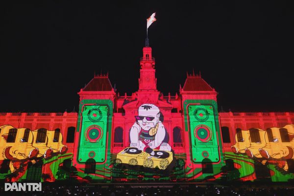 TPHCM bắn pháo hoa, trình diễn 3D mapping mừng Ngày Văn hóa Việt Nam