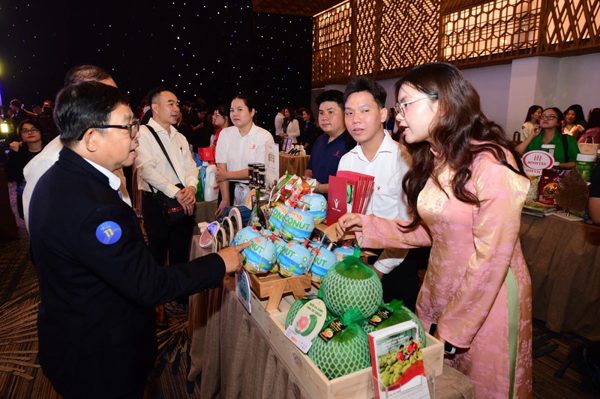 TPHCM cam kết tạo điều kiện để doanh nghiệp phát triển