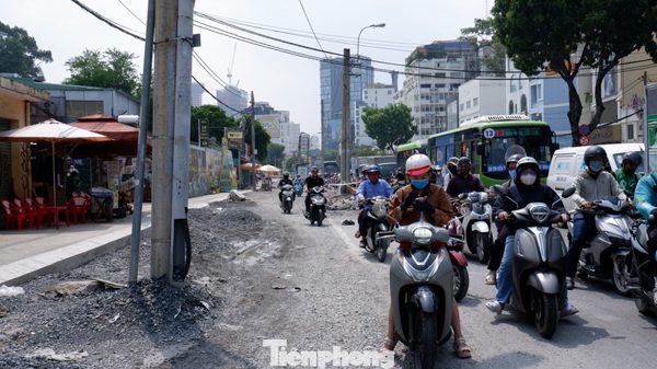 TPHCM điều chỉnh giao thông nhiều tuyến đường phục vụ thi công metro số 2
