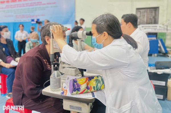 TPHCM tăng tốc khám sức khỏe, gần 2,6 triệu người đã được khám
