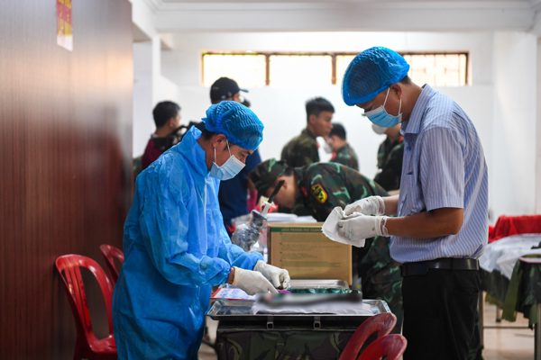 TPHCM thu thập gần 10.000 mẫu, riêng công viên Lê Thị Riêng quy tập 358 hài cốt
