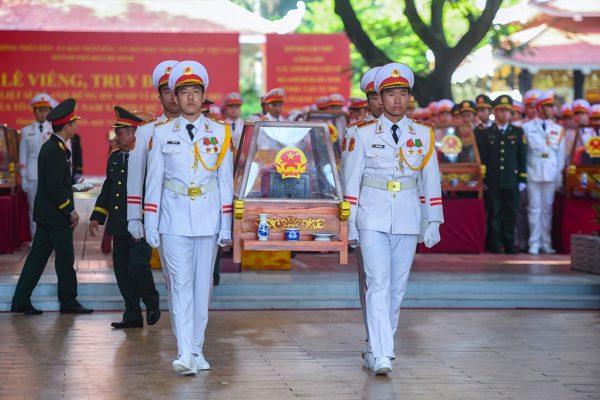TPHCM tổng duyệt lễ truy điệu 731 hài cốt liệt sĩ tại công viên Lê Thị Riêng