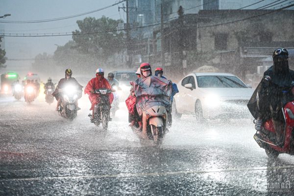 TPHCM và Nam Bộ sớm hết mùa mưa, nắng nóng có thể khốc liệt khi El Nino đạt đỉnh