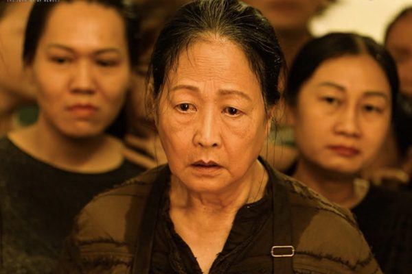 'Trại buôn người' 10 ngày bỏ túi 290 tỷ nhưng vẫn thua 'Mưa đỏ' và 'Mai'